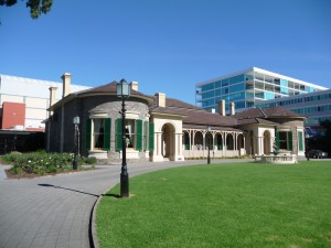 4_Ayers House